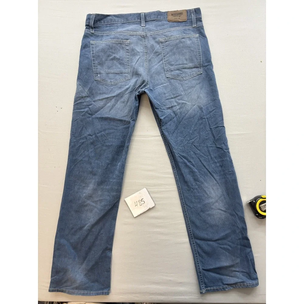 Mossimo Supply Co. Men's W34 L30 Slim Straight Total Flex Jeans Light Wash Blue